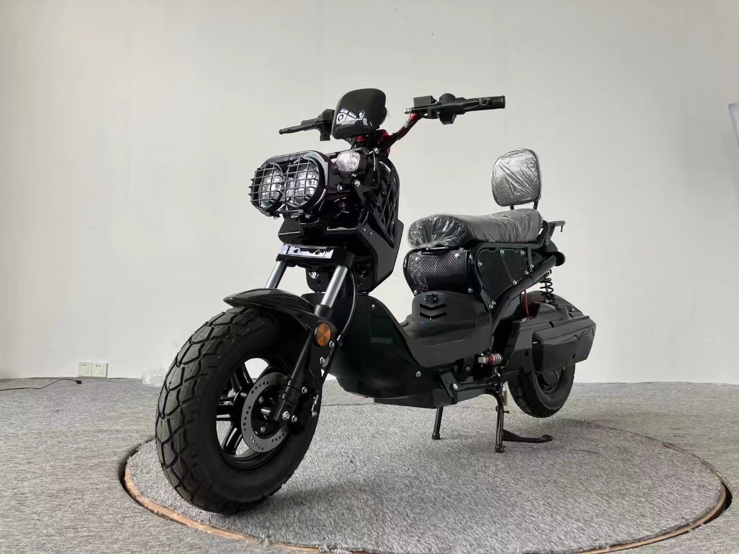 Zuma-electric motorcycle