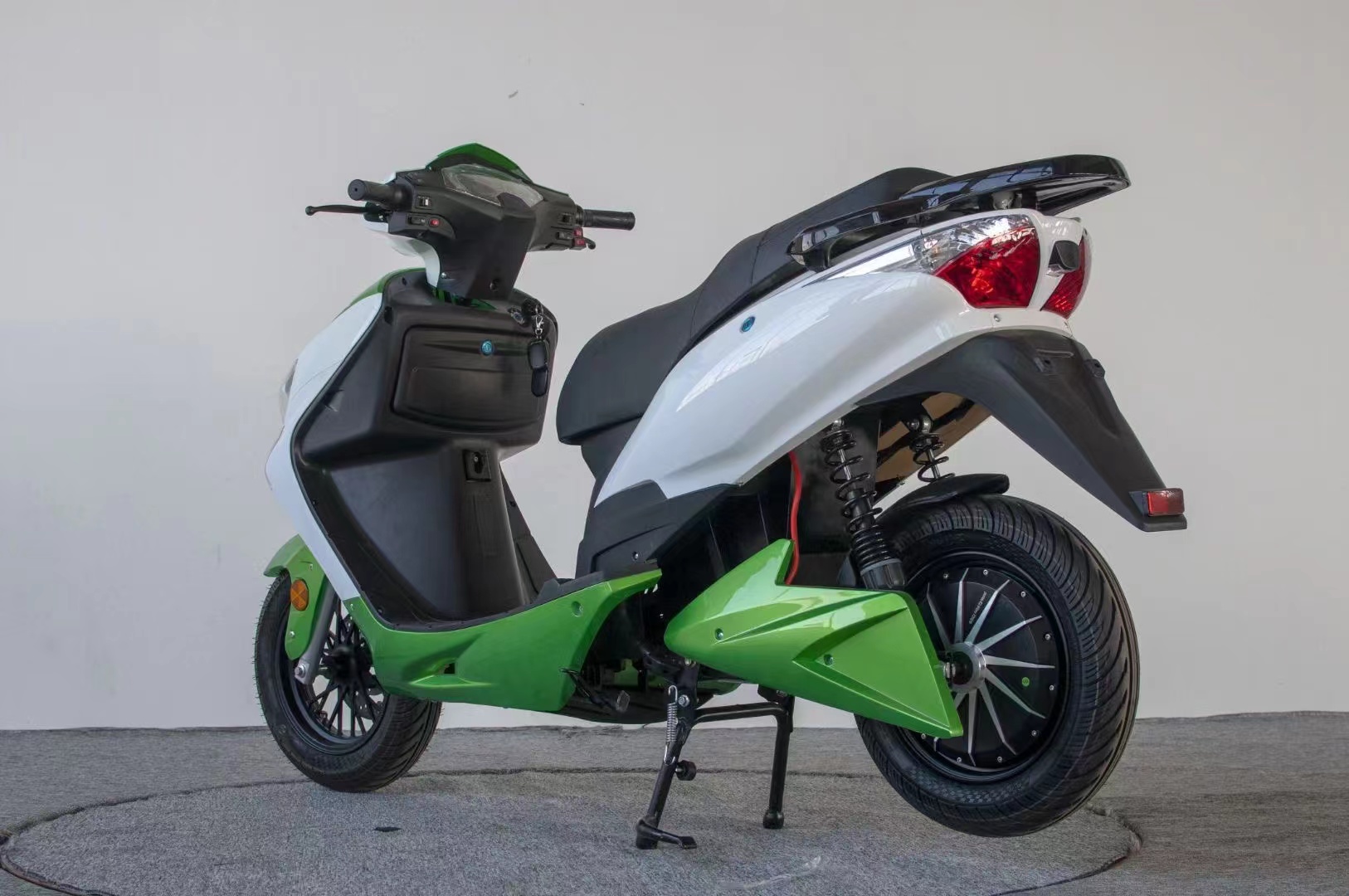 falcon-electric motorcycle