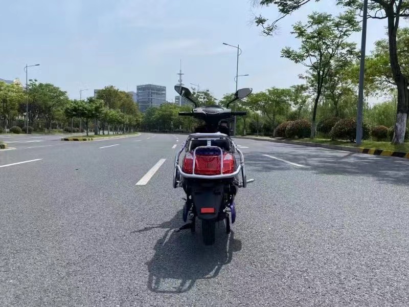 Xiao Jiajun-electric motorcycle